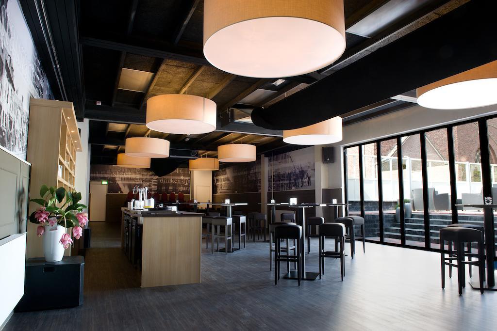 Hotel-Restaurant Thuis! Dinteloord Ngoại thất bức ảnh