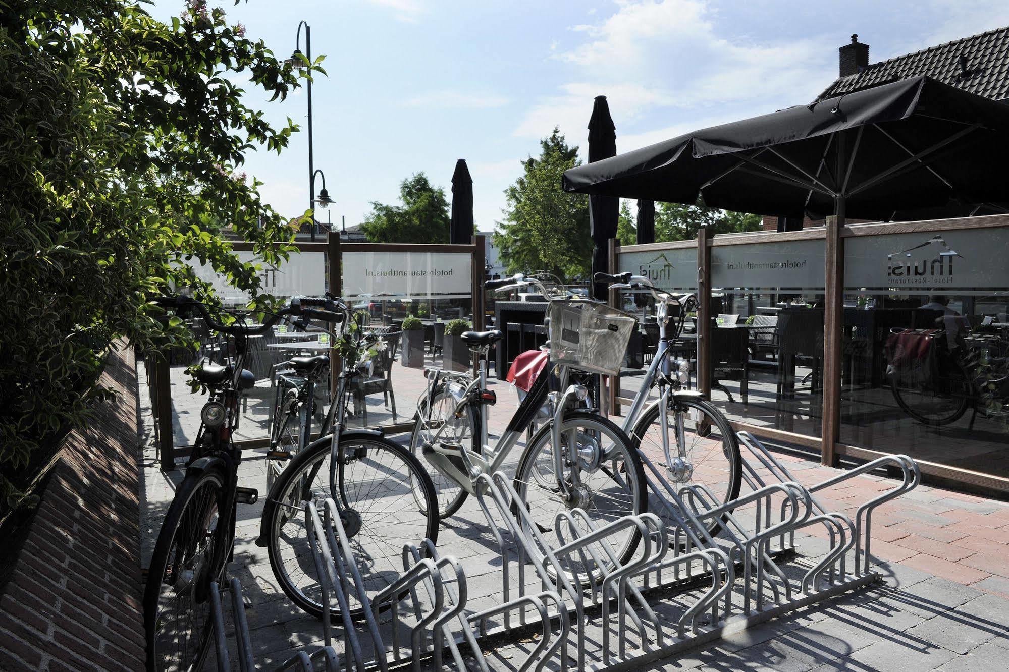 Hotel-Restaurant Thuis! Dinteloord Ngoại thất bức ảnh